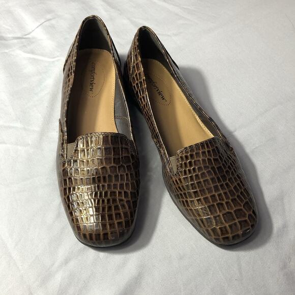 NWOB Comfort View "Leisa" Brown Crocodile Faux Patent Loafers Flats, Womens 8 M - Picture 1 of 8